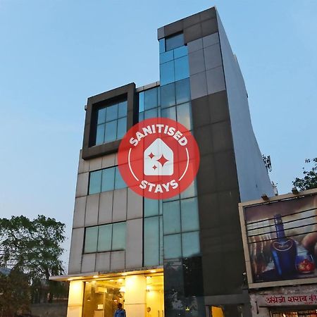 Capital O 12807 Amaira Hotel And Banquets Noida Ngoại thất bức ảnh